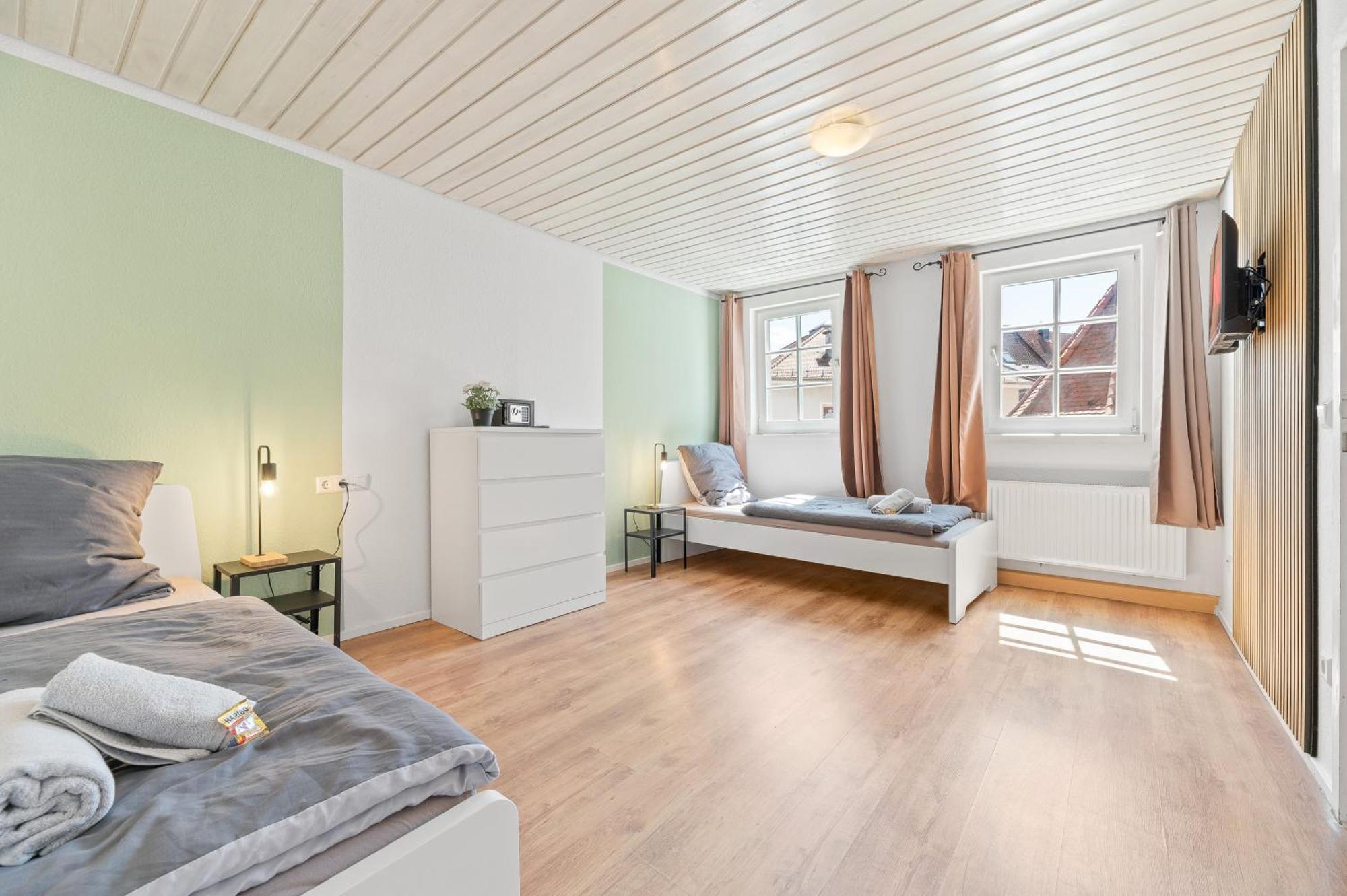 Home2Stay Apartments Wendlingen Kitchen,Wifi,Smart Tv New Εξωτερικό φωτογραφία