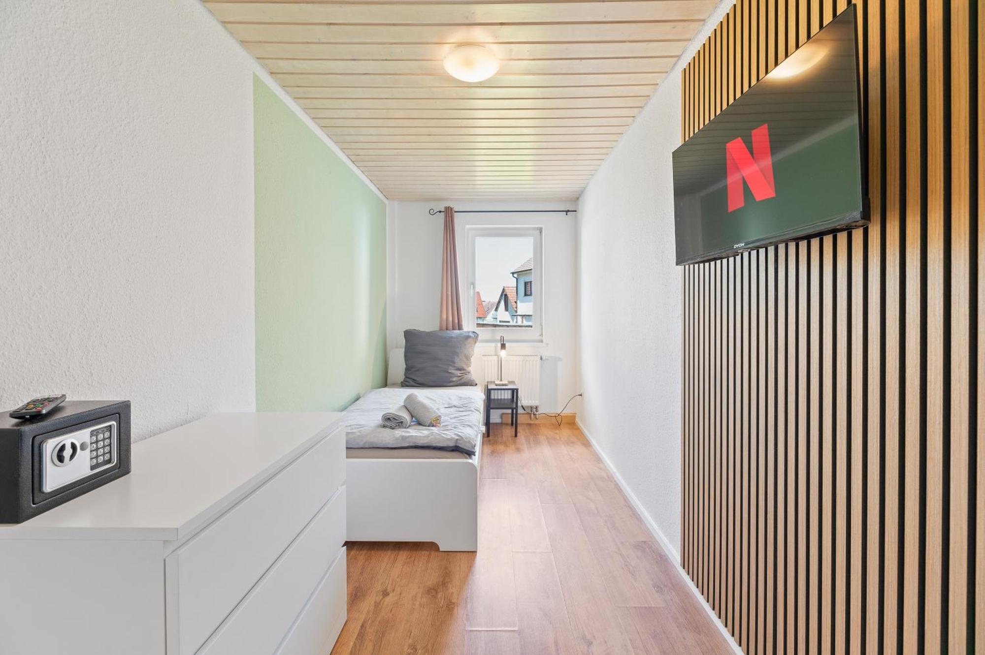 Home2Stay Apartments Wendlingen Kitchen,Wifi,Smart Tv New Εξωτερικό φωτογραφία