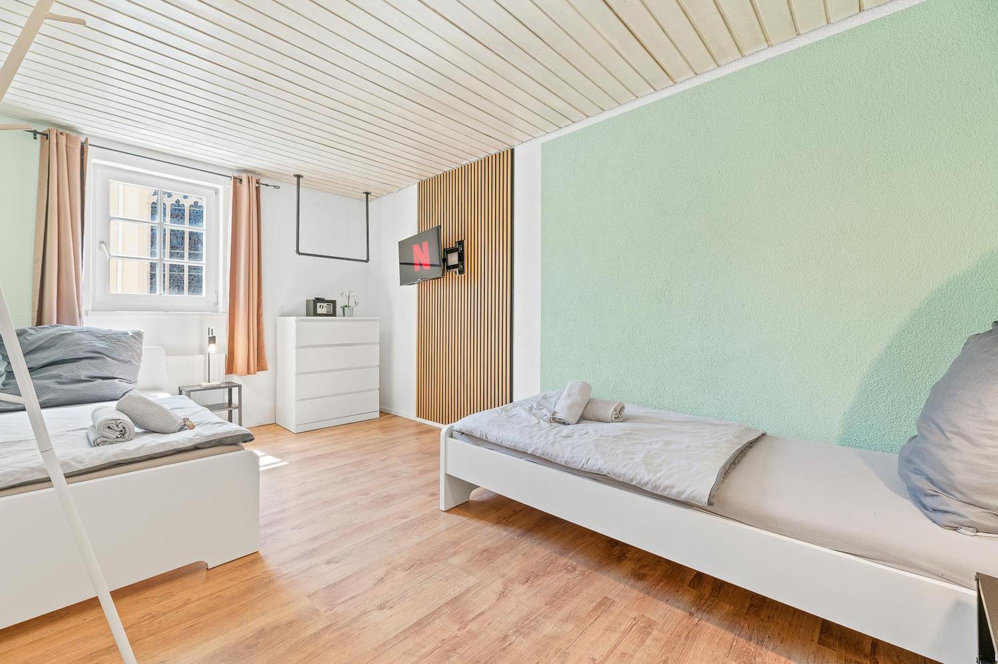 Home2Stay Apartments Wendlingen Kitchen,Wifi,Smart Tv New Εξωτερικό φωτογραφία